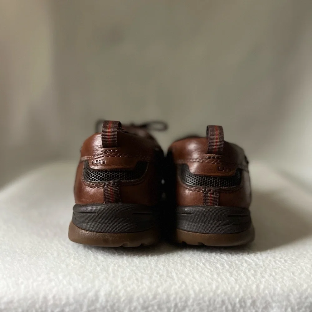 Clark’s Unstructured Leather Men’s Brown Boat Shoes